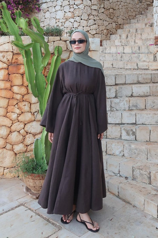 Sera 100% Linen Deep Brown Dress – Relaxed Sleeves, Cinched Waist