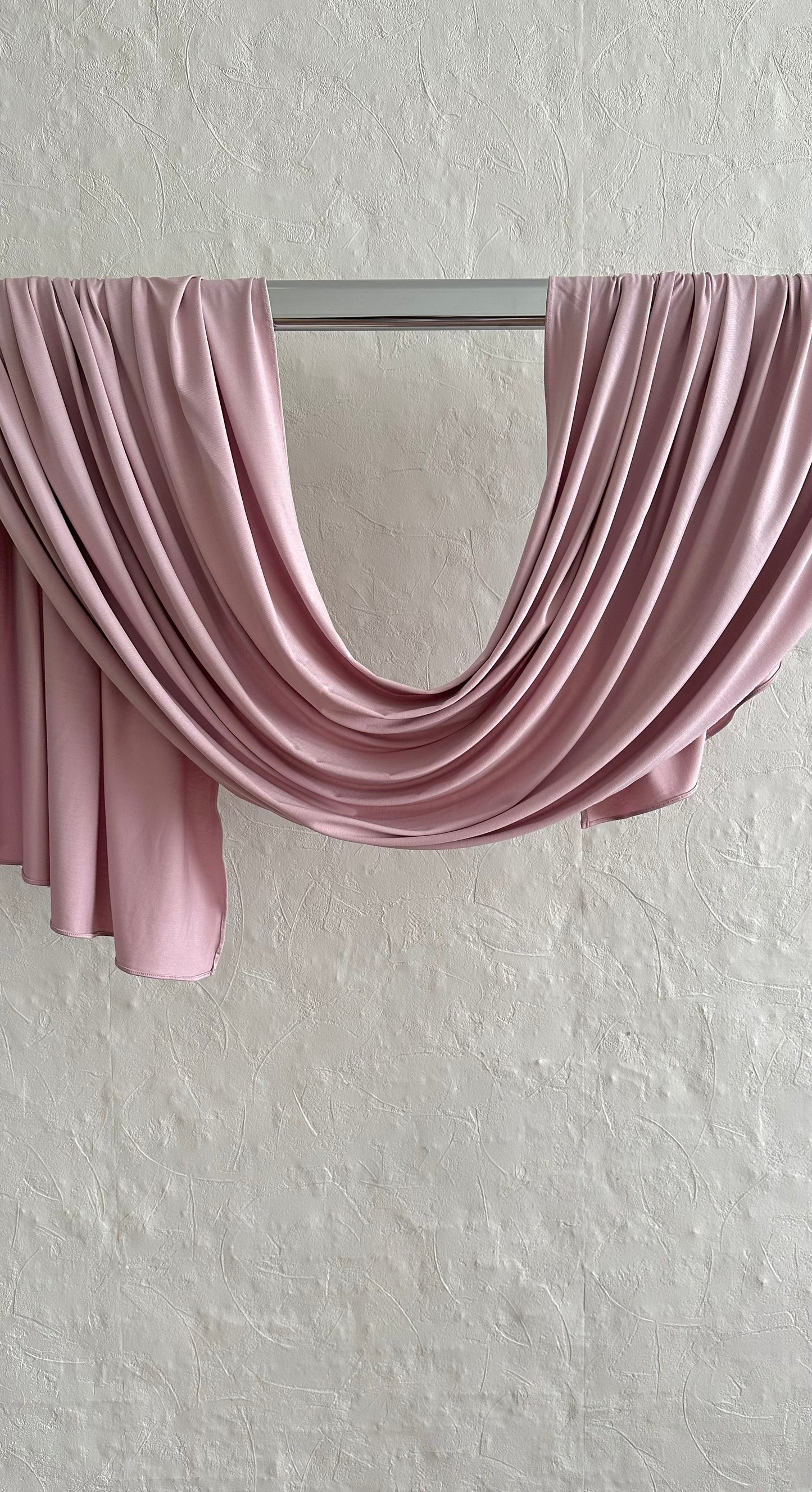 Premium Jersey Hijab - Rosy