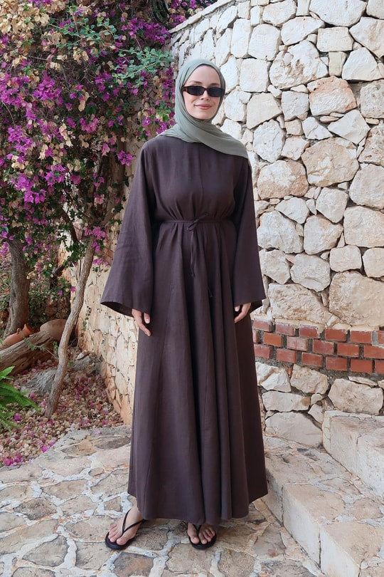 Sera 100% Linen Deep Brown Dress – Relaxed Sleeves, Cinched Waist