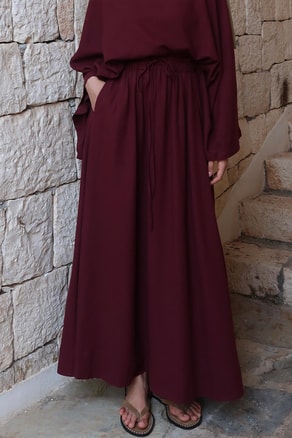 Ela Skirt in Burgundy – High Waist, Lined, Flowy Fit | Linen-Blend