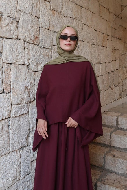 Ela Top – Linen Blouse in Burgundy | Flowy, Modest Fit