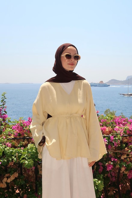 Alora Top β 100% Linen Blouse in Butter Yellow | Adjustable Waist, Flowy Sleeves