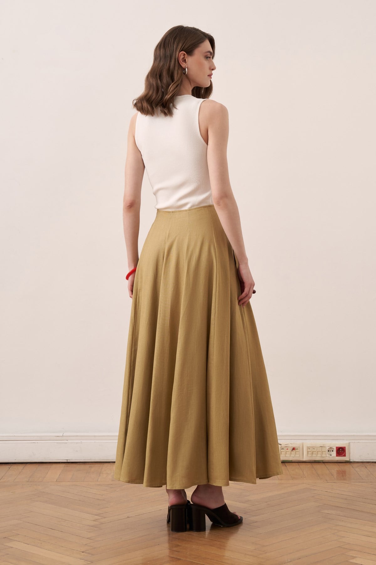 Dorada Linen Skirt - Olive
