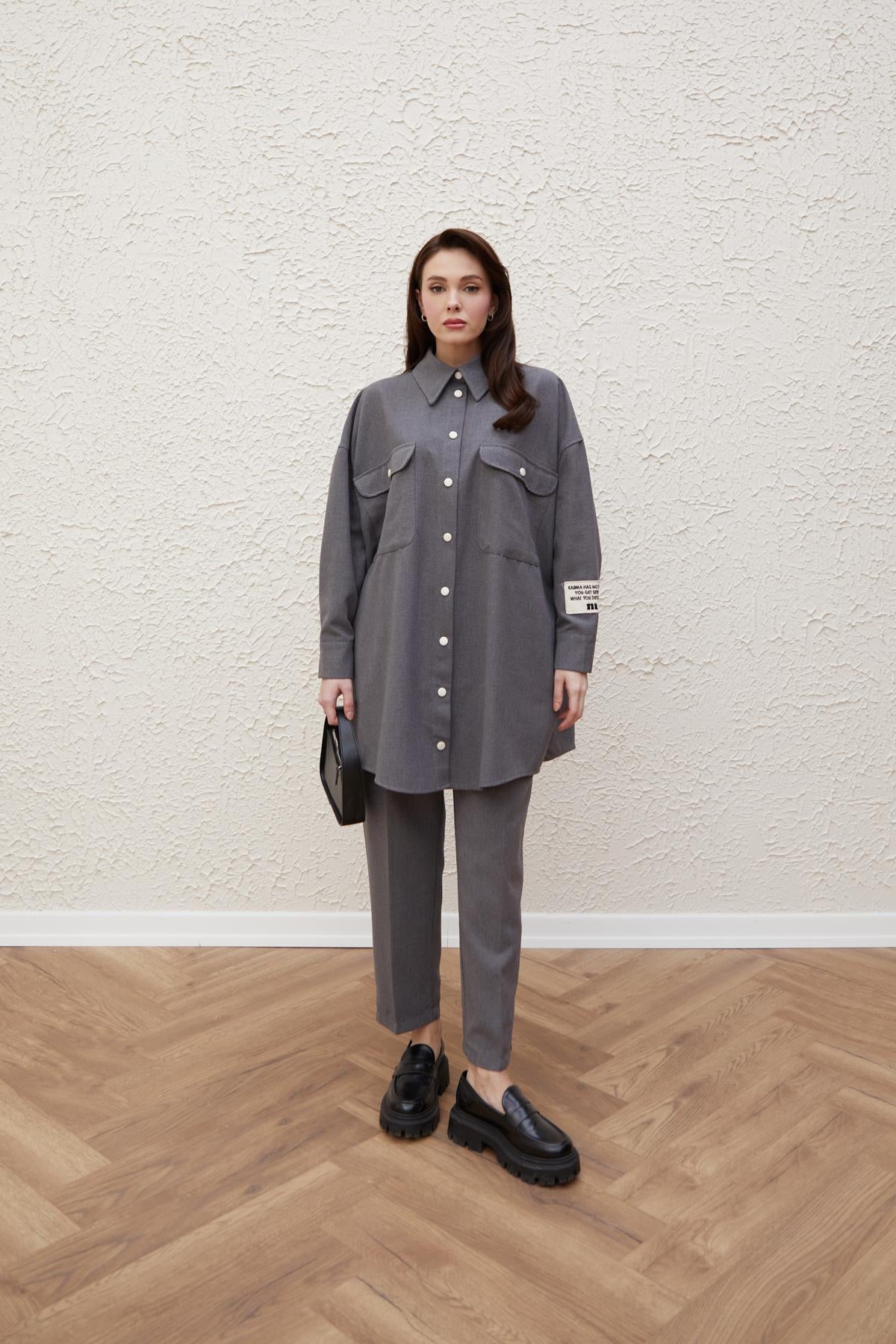 ANTHRACITE - ENSEMBLE DÉCONTRACTÉ TOP ET PANTALON