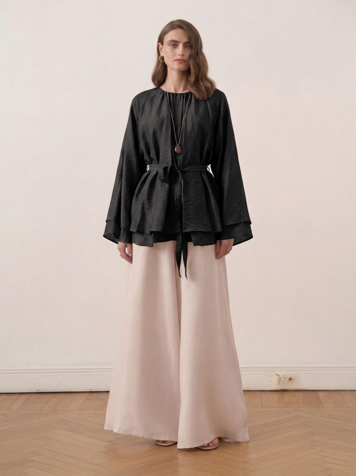 Tidea Blouse - Black