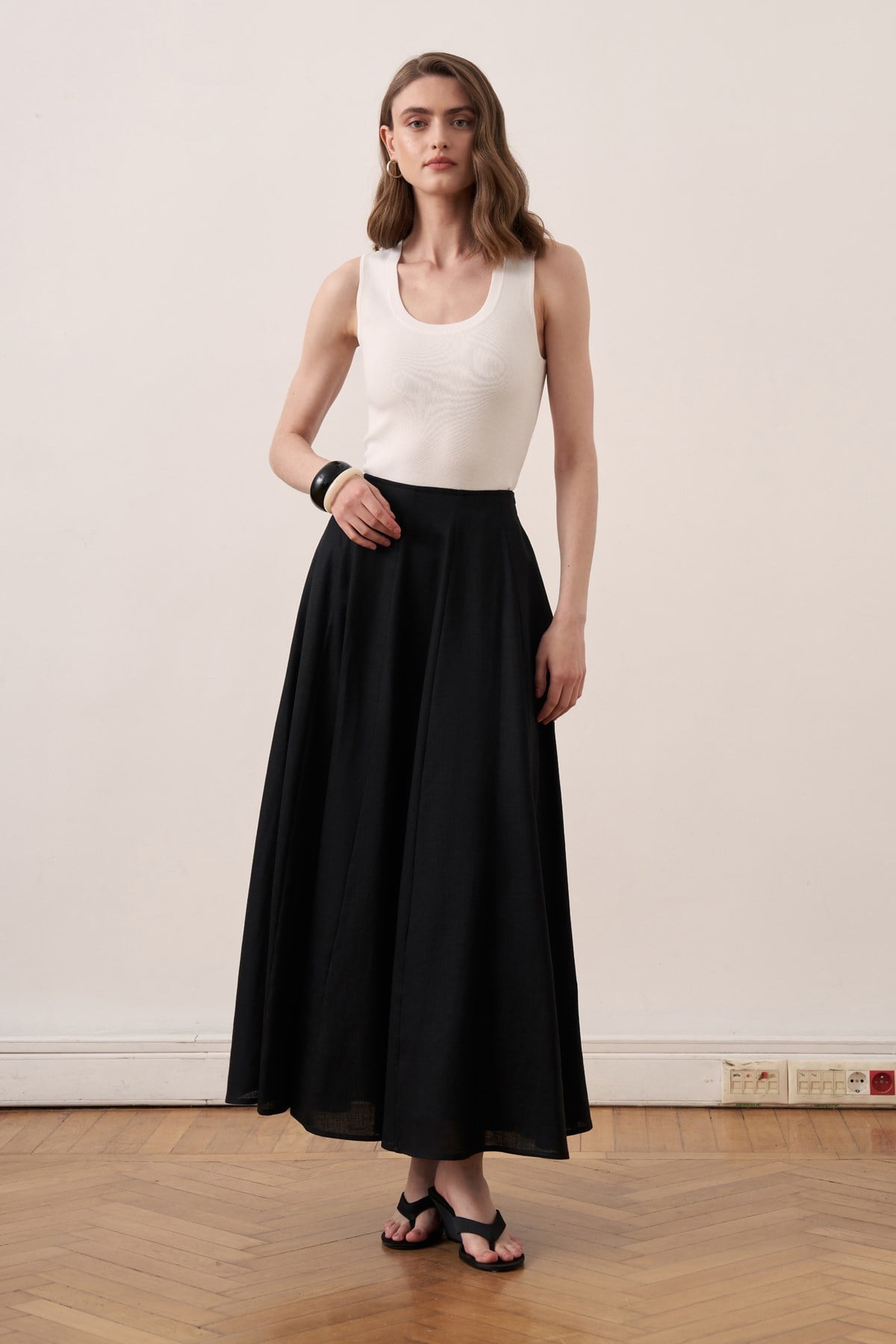 Dorada Linen Skirt - Black