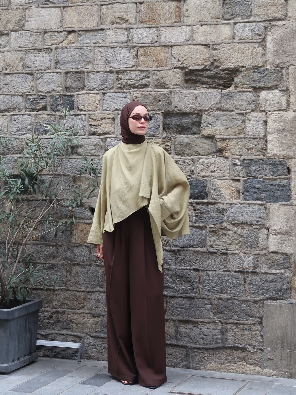 Loren Blouse - Olive Green
