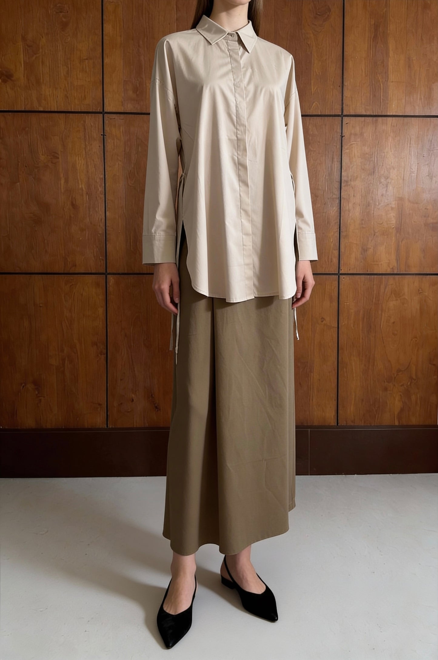 Nora Poplin Cotton Shirt - Beige