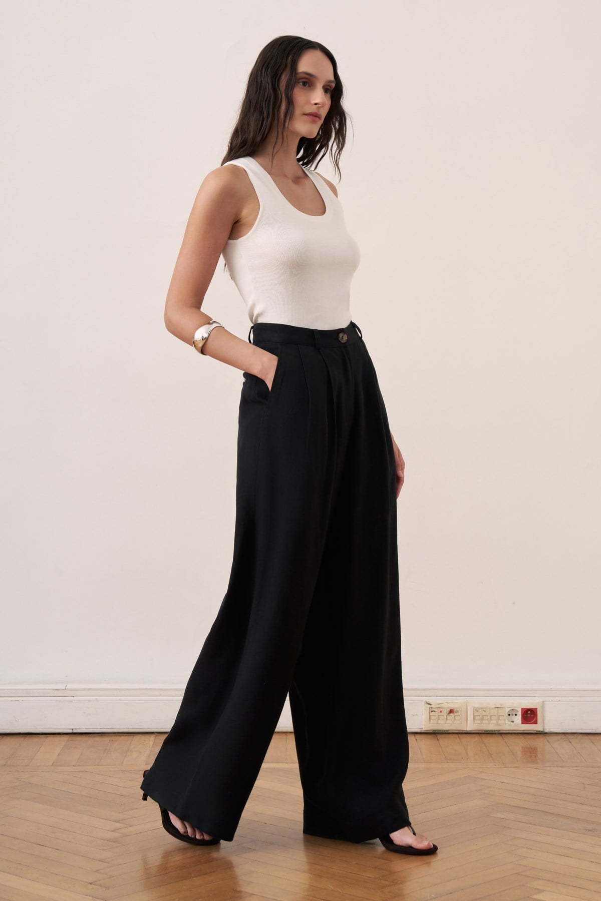 Fendy Linen Pants - Black