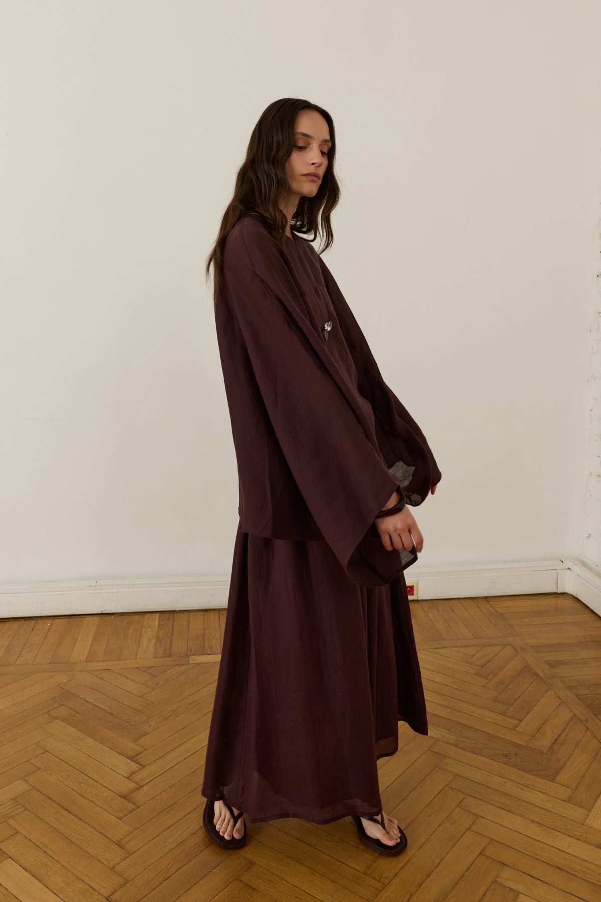 Valenne Linen Set - Burgundy