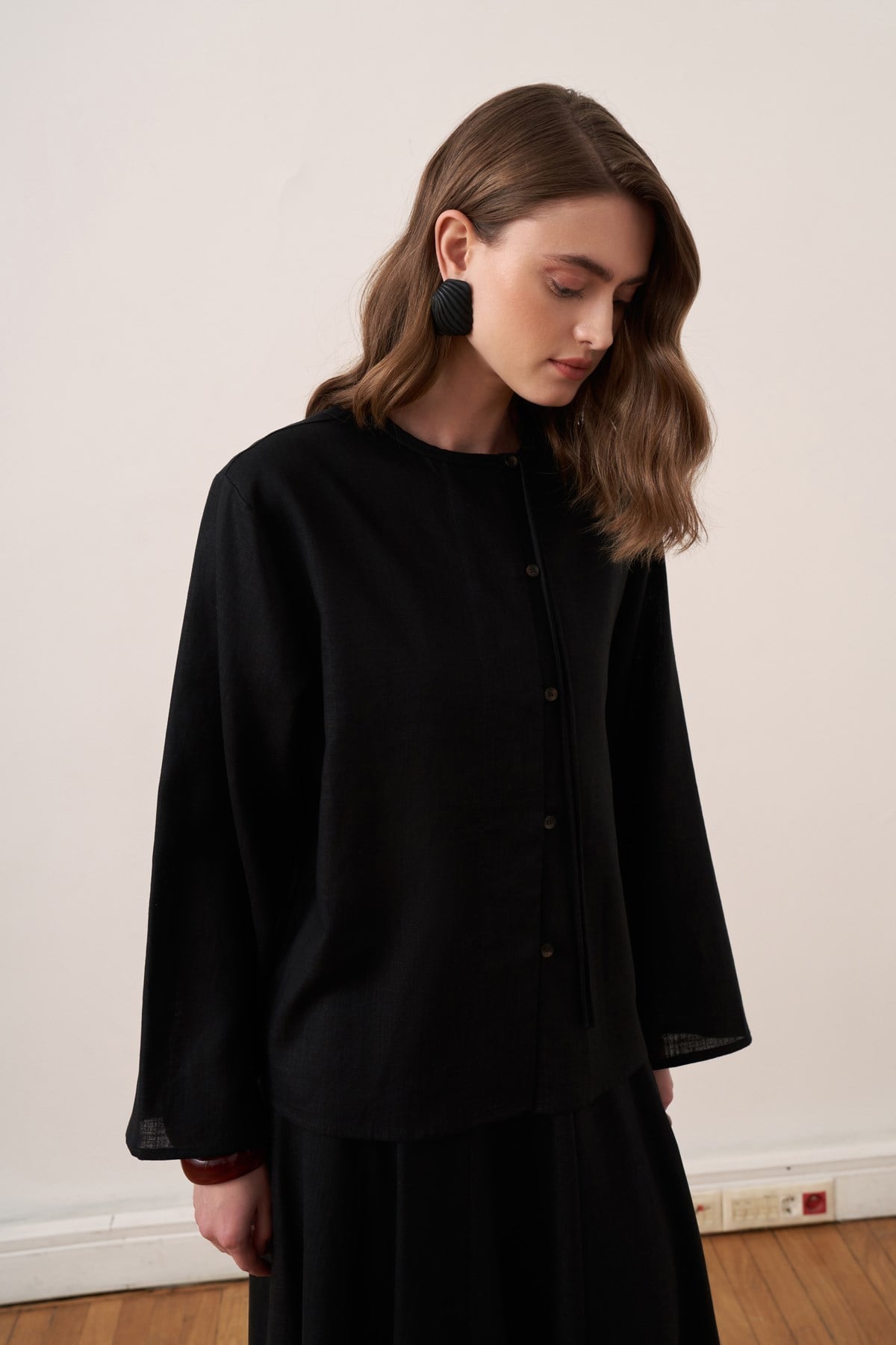 Noor Linen Shirt - Black