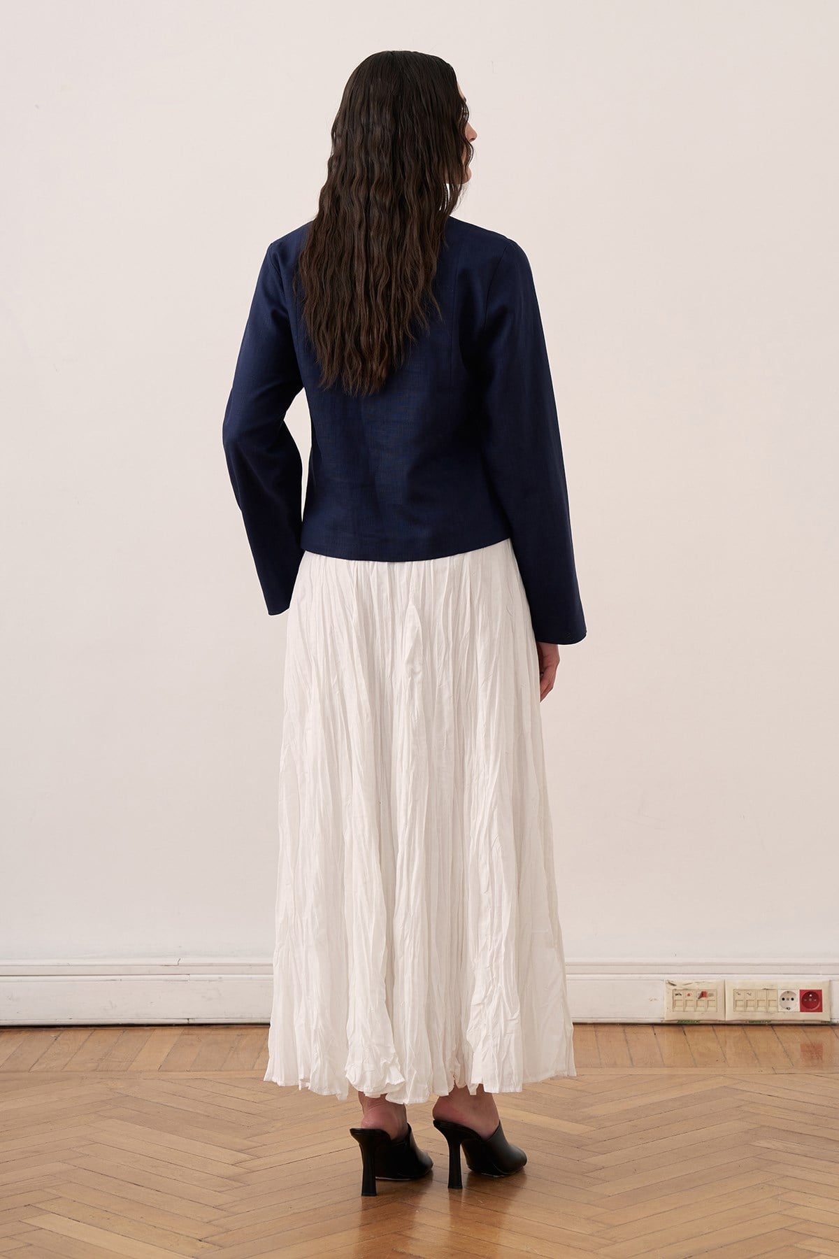 Costera Buttoned Linen Blouse - Navy Blue