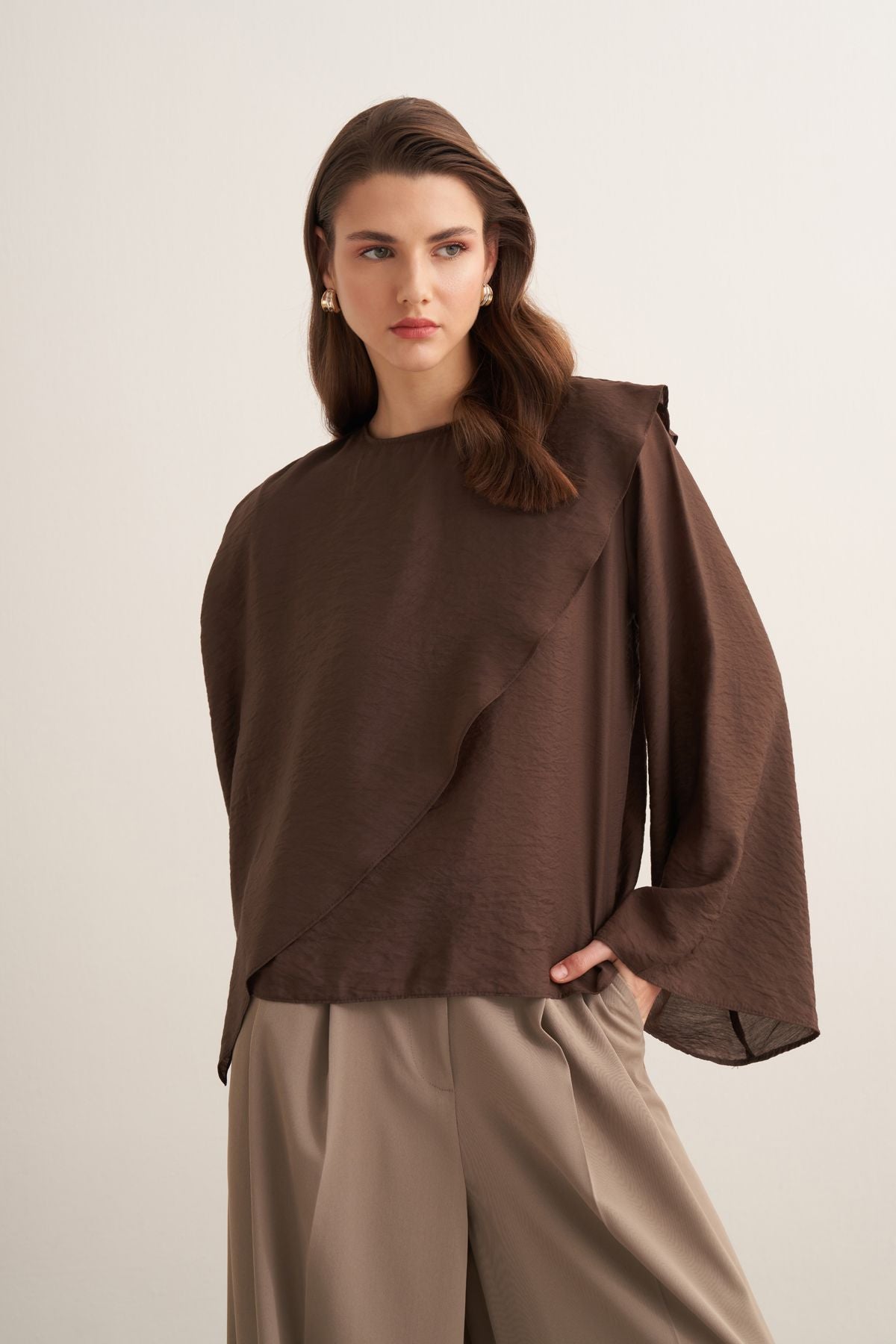 Aurelia Blouse - Dark Brown