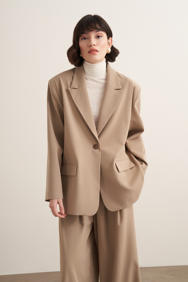 Sahar Oversized Blazer Jacket - Beige