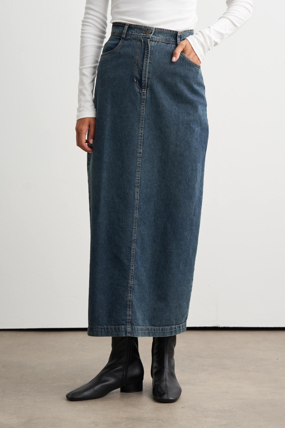 Cendy Denim Pencil Skirt