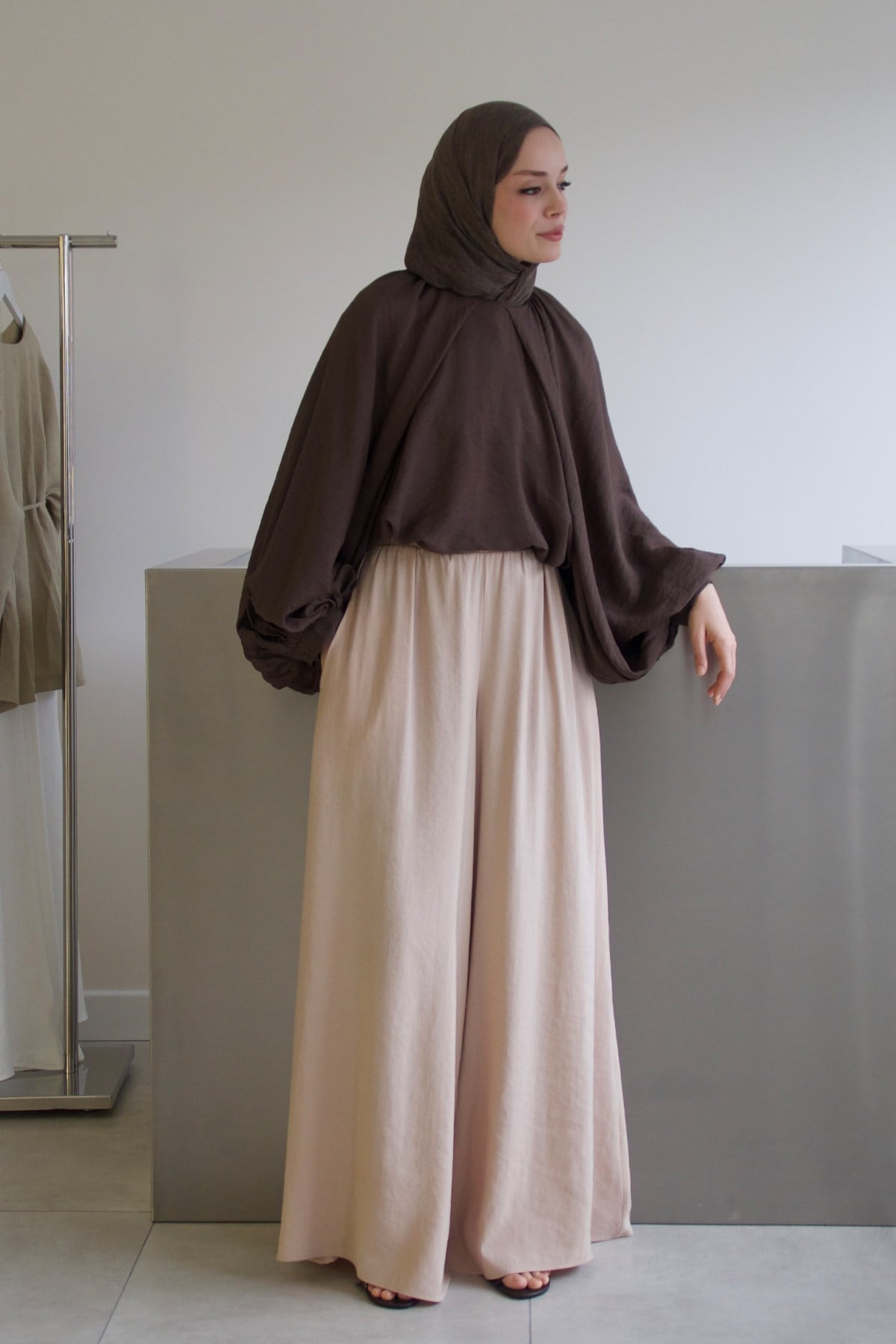Silvara Pants - Beige
