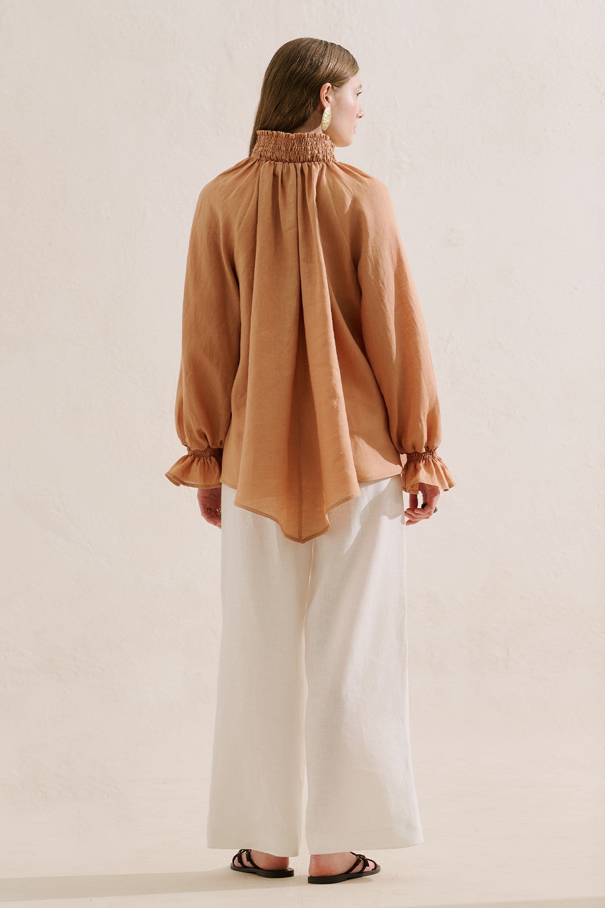 almond