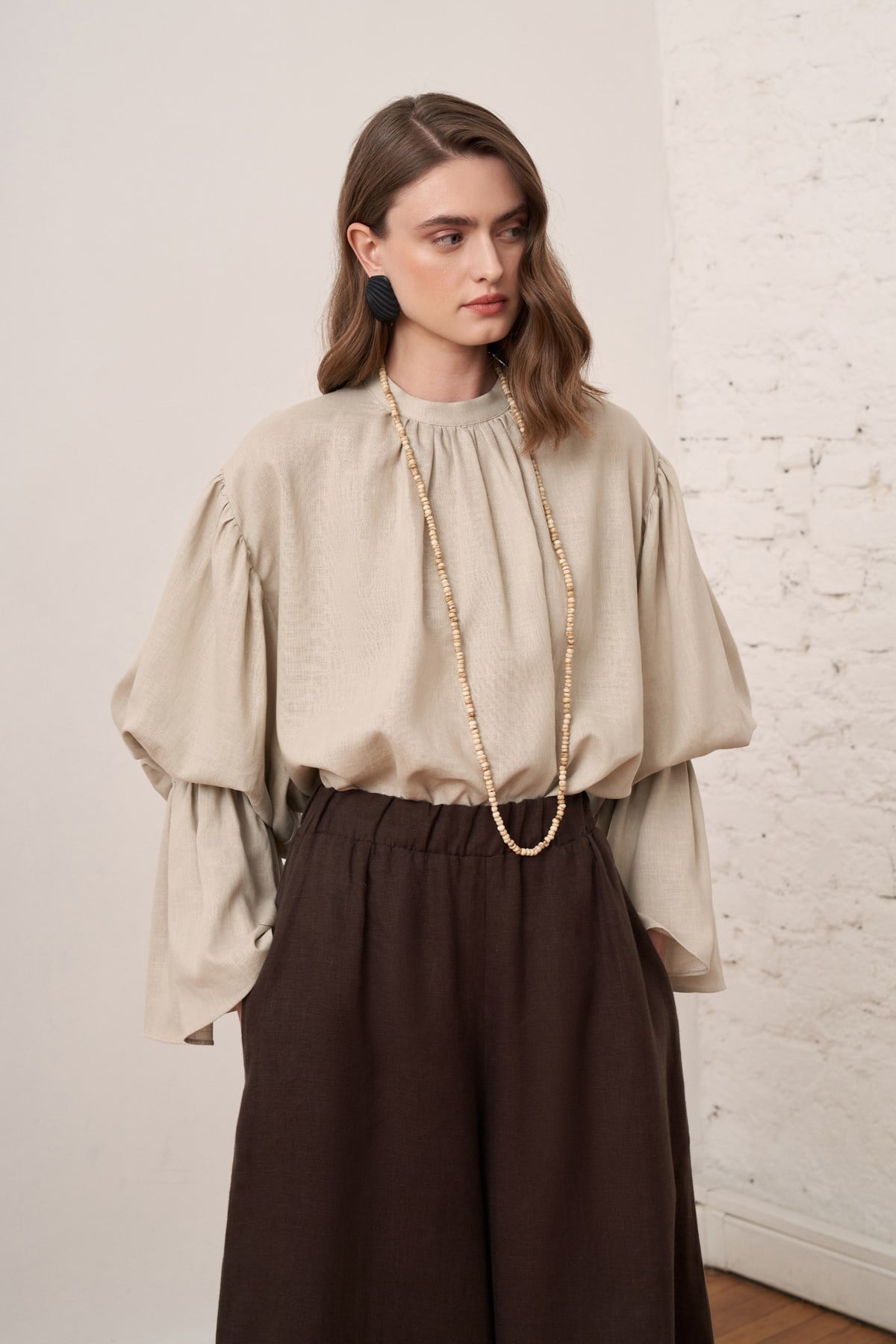 Bellora Gathered Sleeve Linen Blouse - Stone