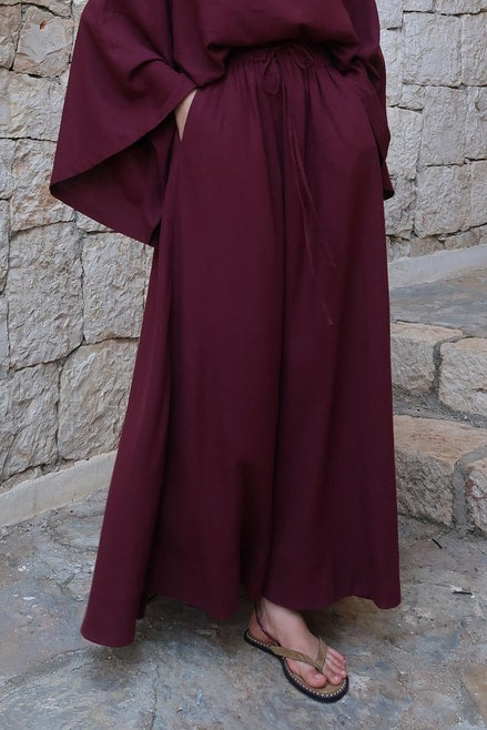 Ela Skirt in  Burgundy – High Waist, Lined, Flowy Fit | Linen-Blend