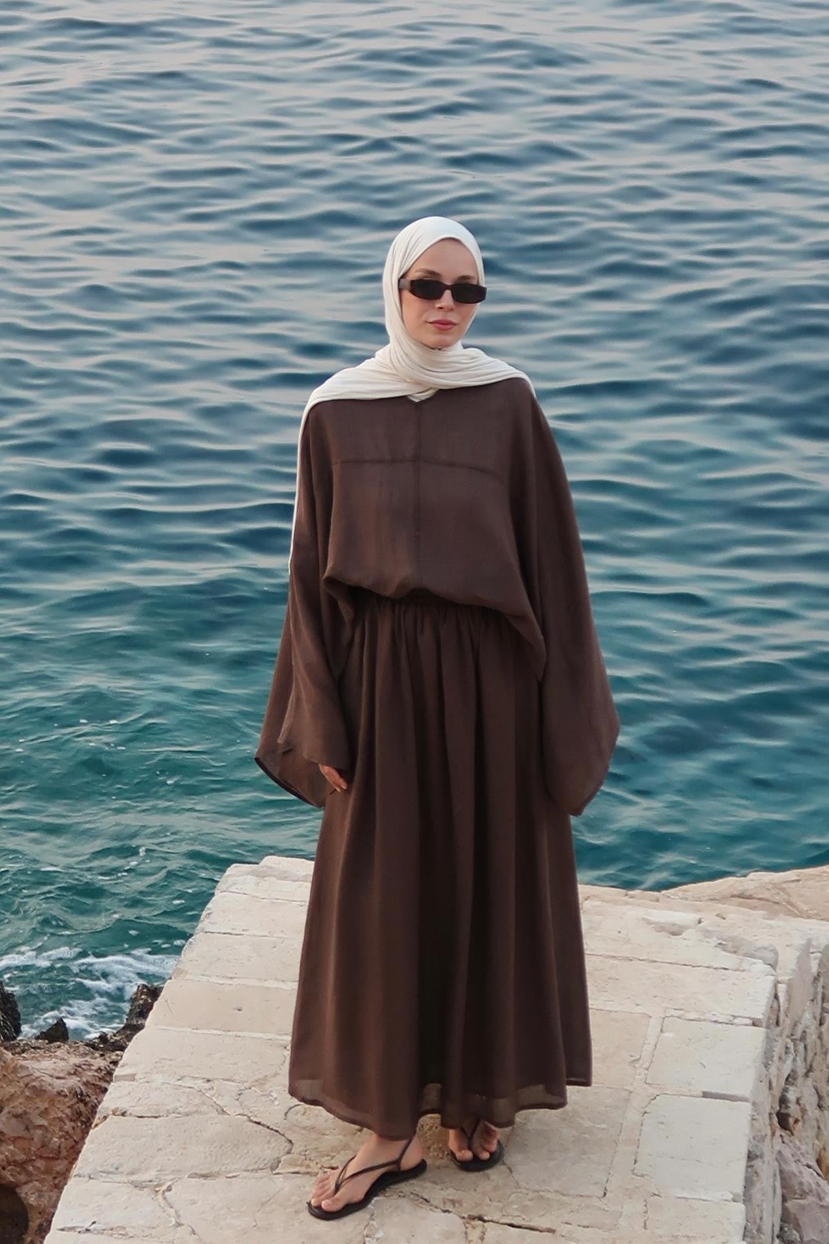 Valenne Linen Set - Brown