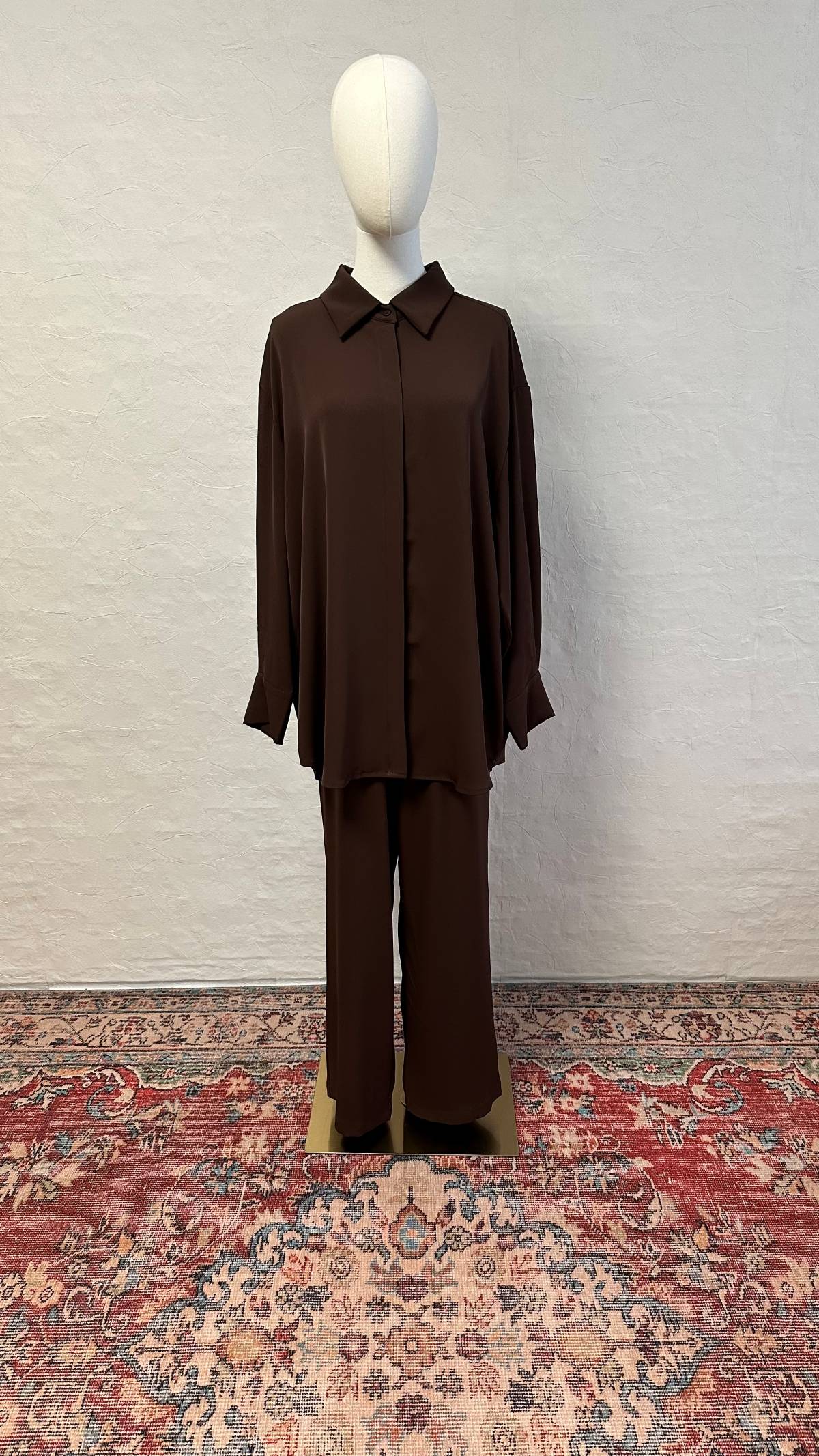 Luxe 2-Piece  Crepe Set - Dark Brown