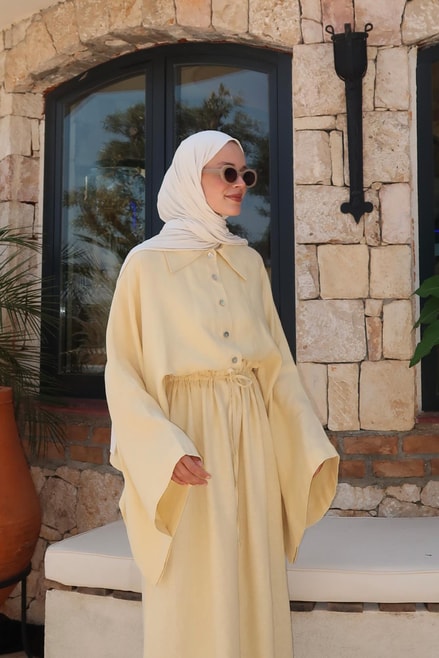 Ayla Shirt – 100% Linen Button-Up in Butter  | Flowy Sleeves, Oversized Fit