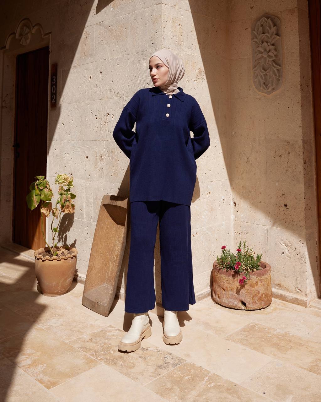 DARK BLUE - KNITTED TOP & TROUSER SET
