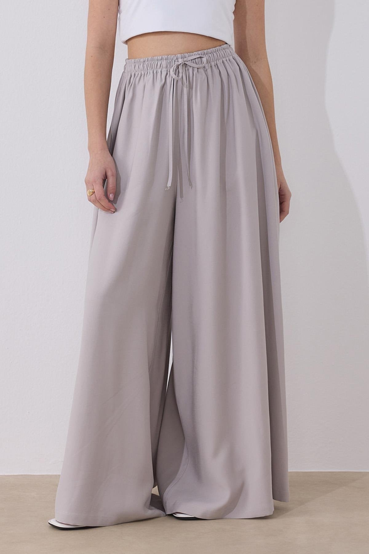 Cupro Wide-Leg Pants – Gray