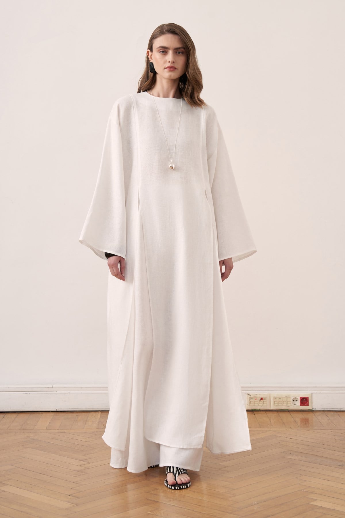 Leman Linen Long Blouse - White