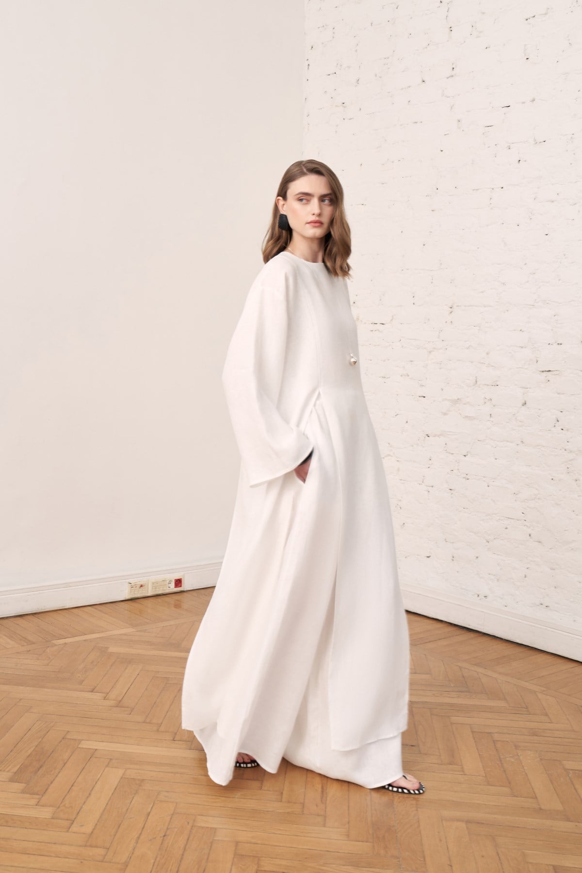Leman Linen Long Blouse - White
