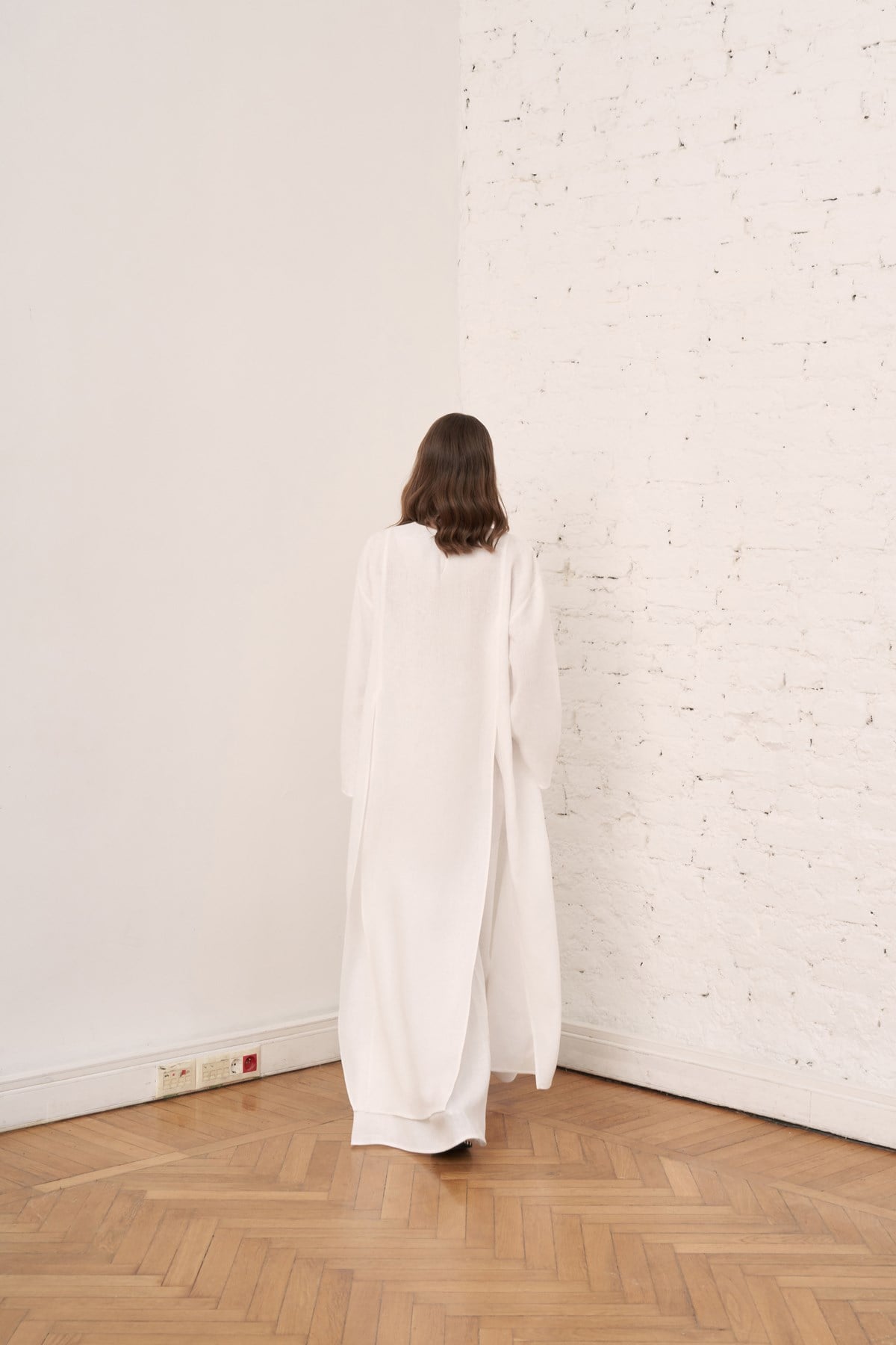 Leman Linen Long Blouse - White