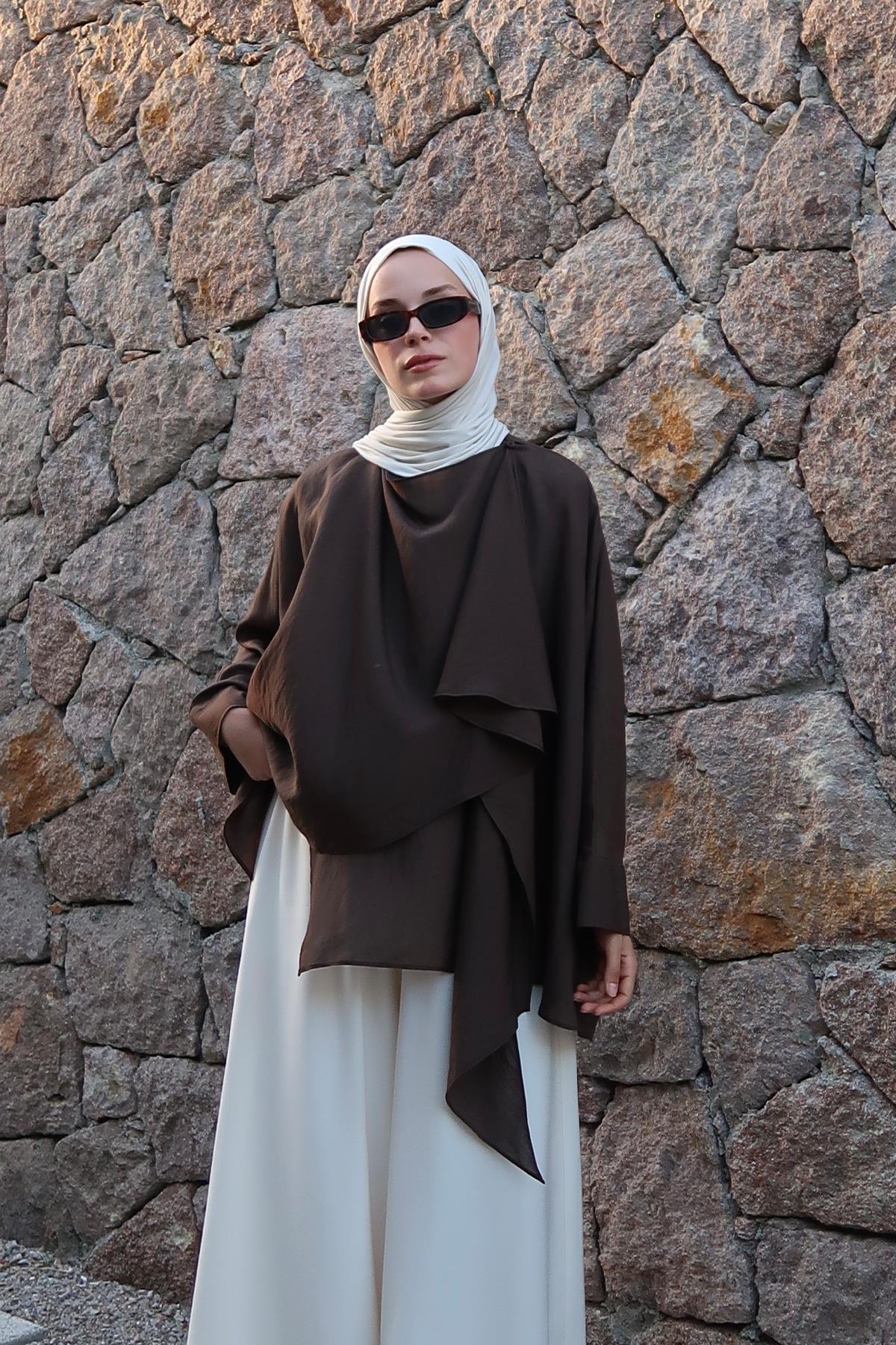 Loren Blouse - Dark Brown
