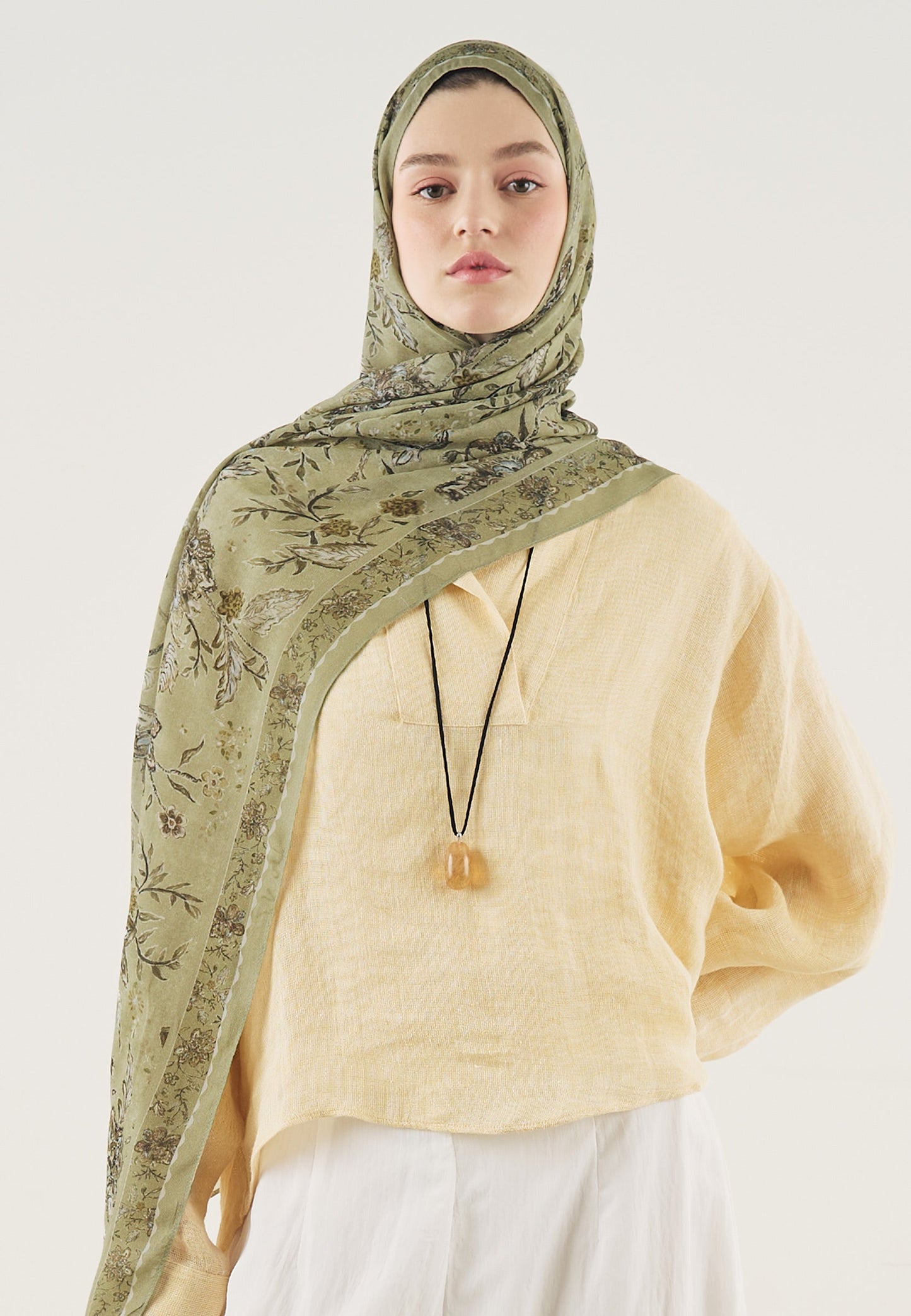 Ethnic Blossom Pattern Soft Viscose Scarf