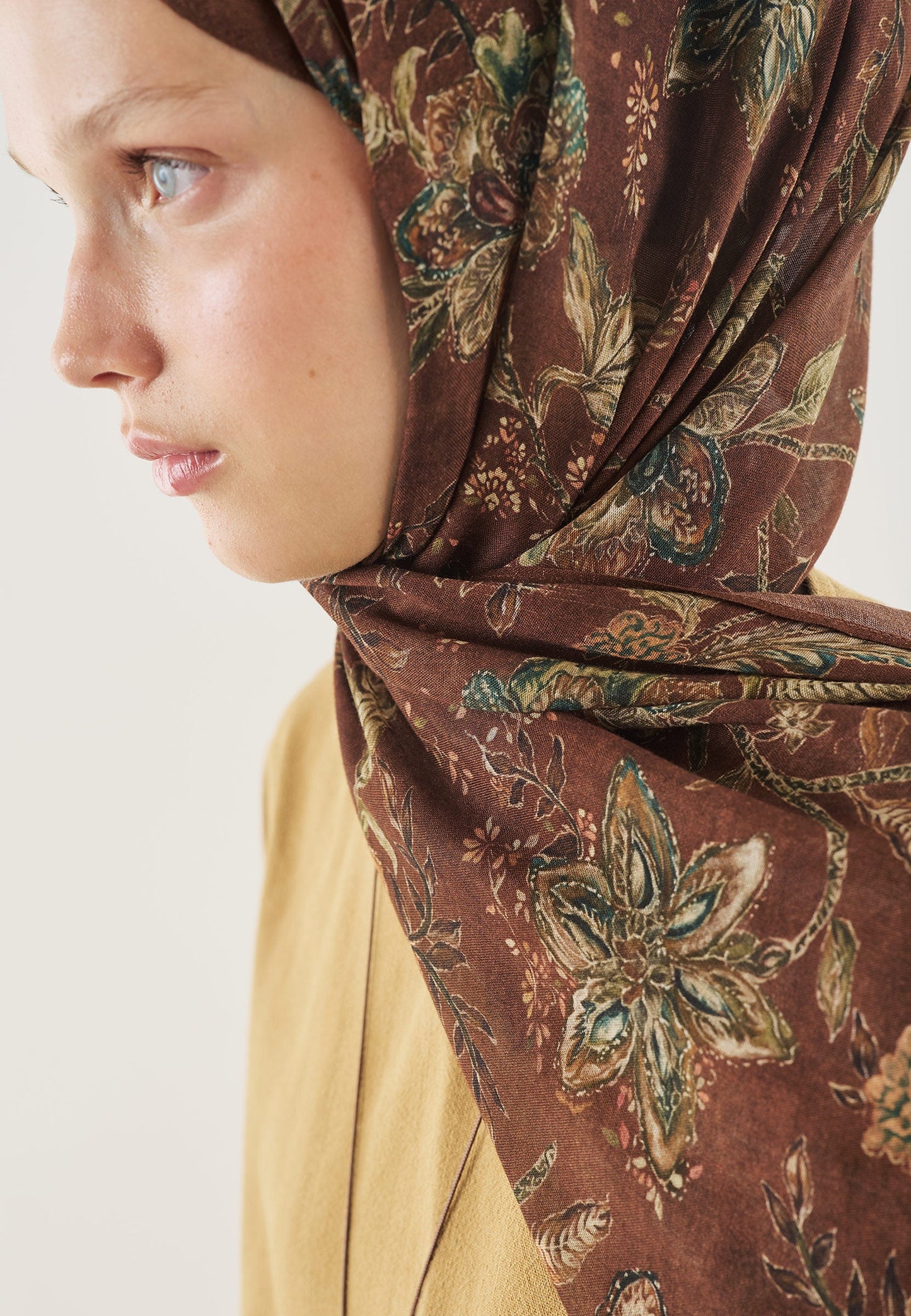 Ethnic Blossom Pattern Soft Viscose Scarf