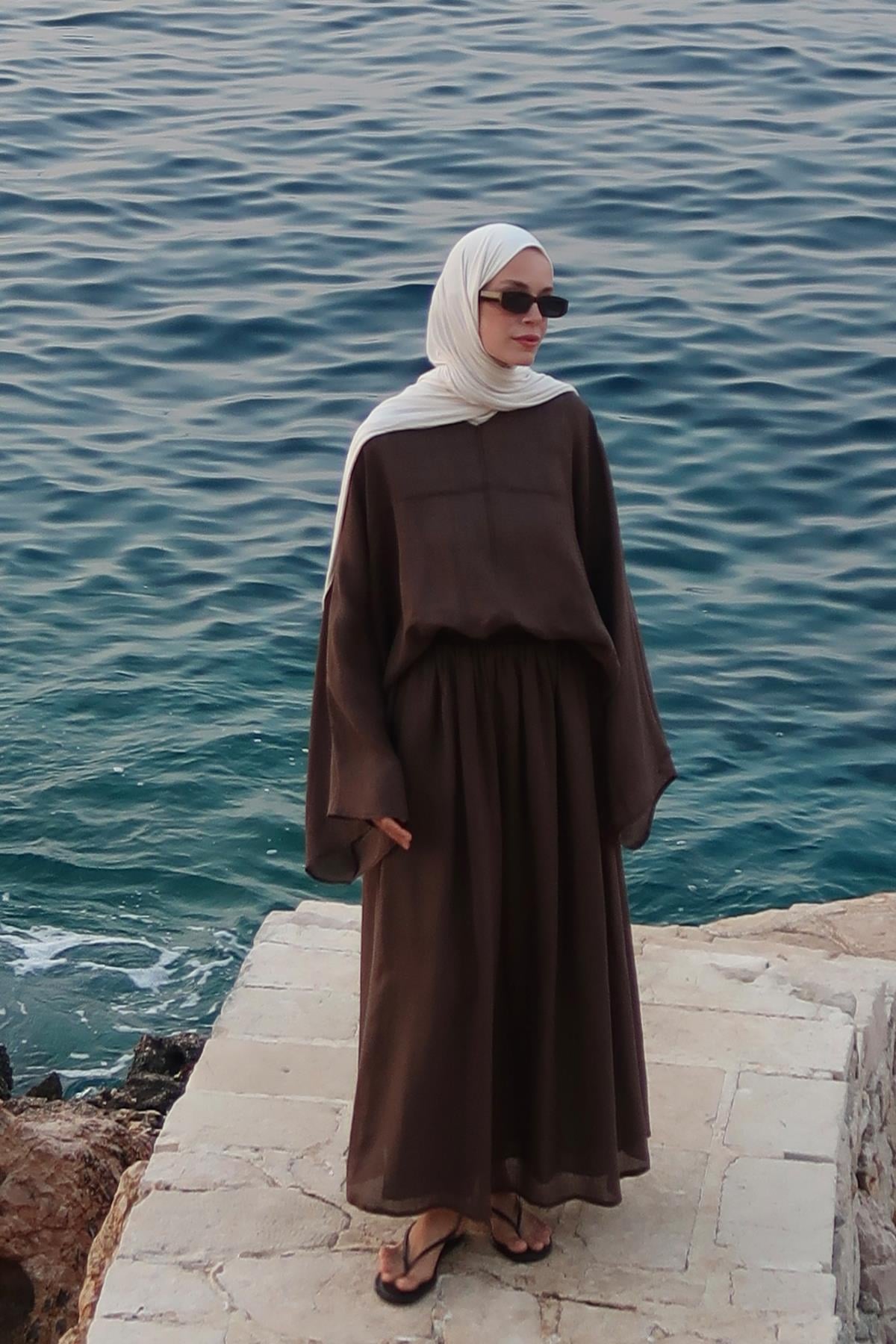 Valenne Linen Set - Brown