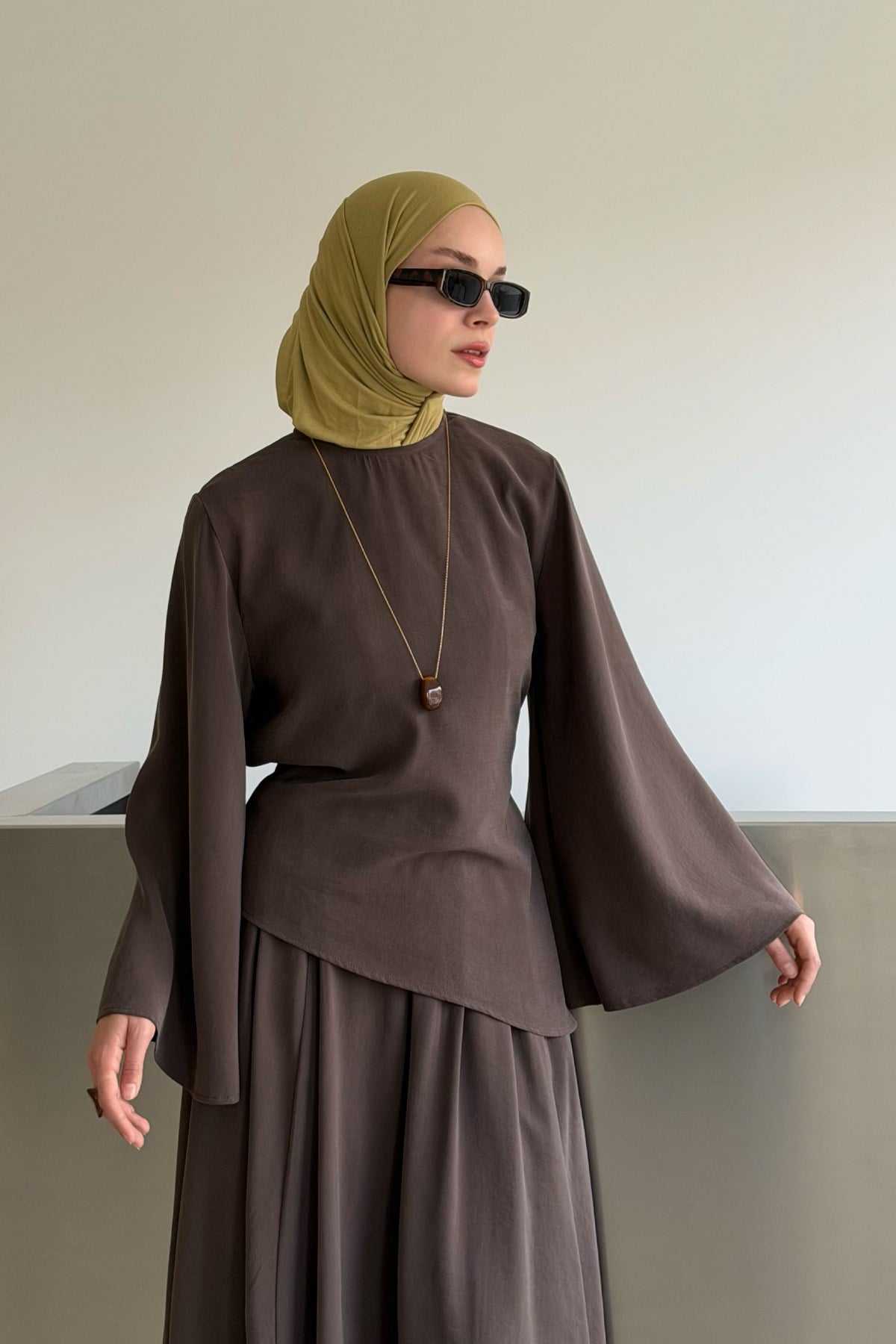 Serena 2-pieces Cupra Set - Dark Brown