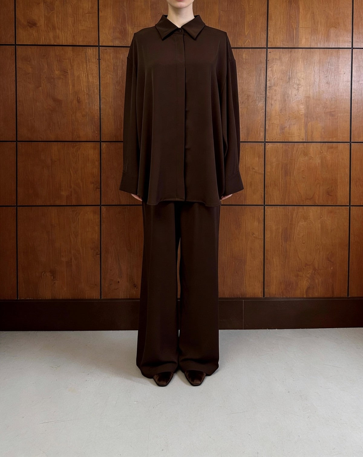 Luxe 2-Piece Crepe Set - Dark Brown