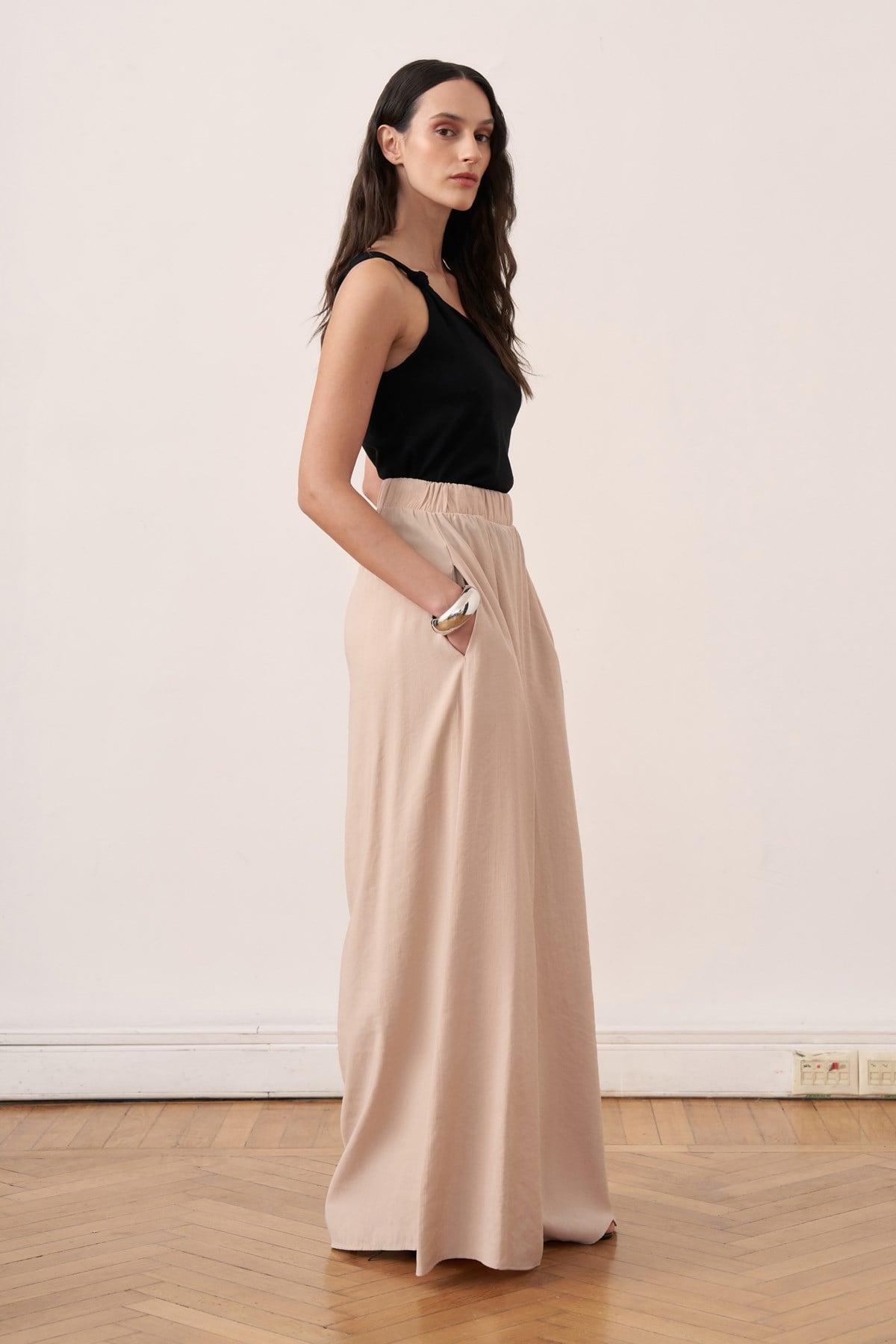 Silvara Pants - Beige