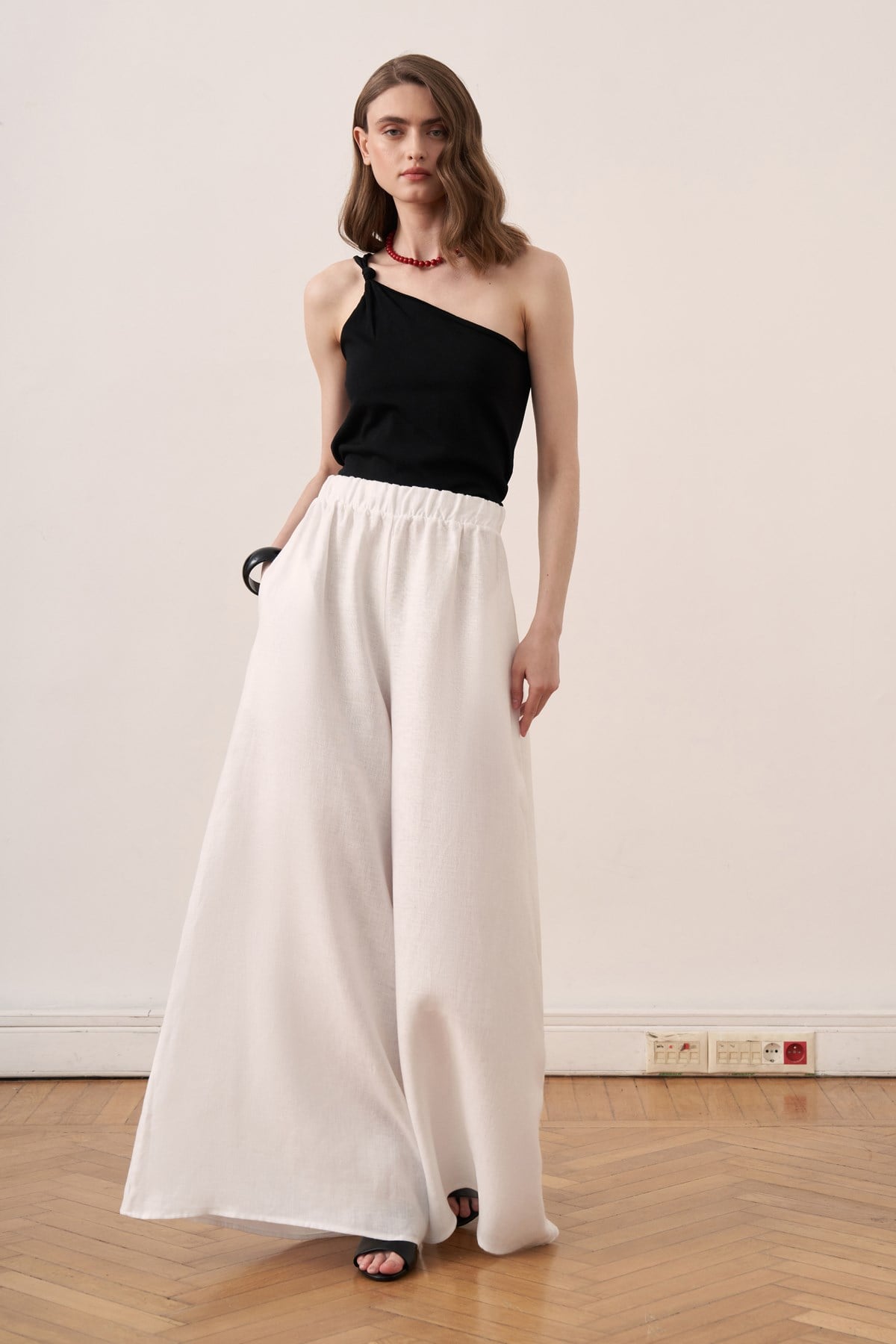 Virella Linen Pants - White